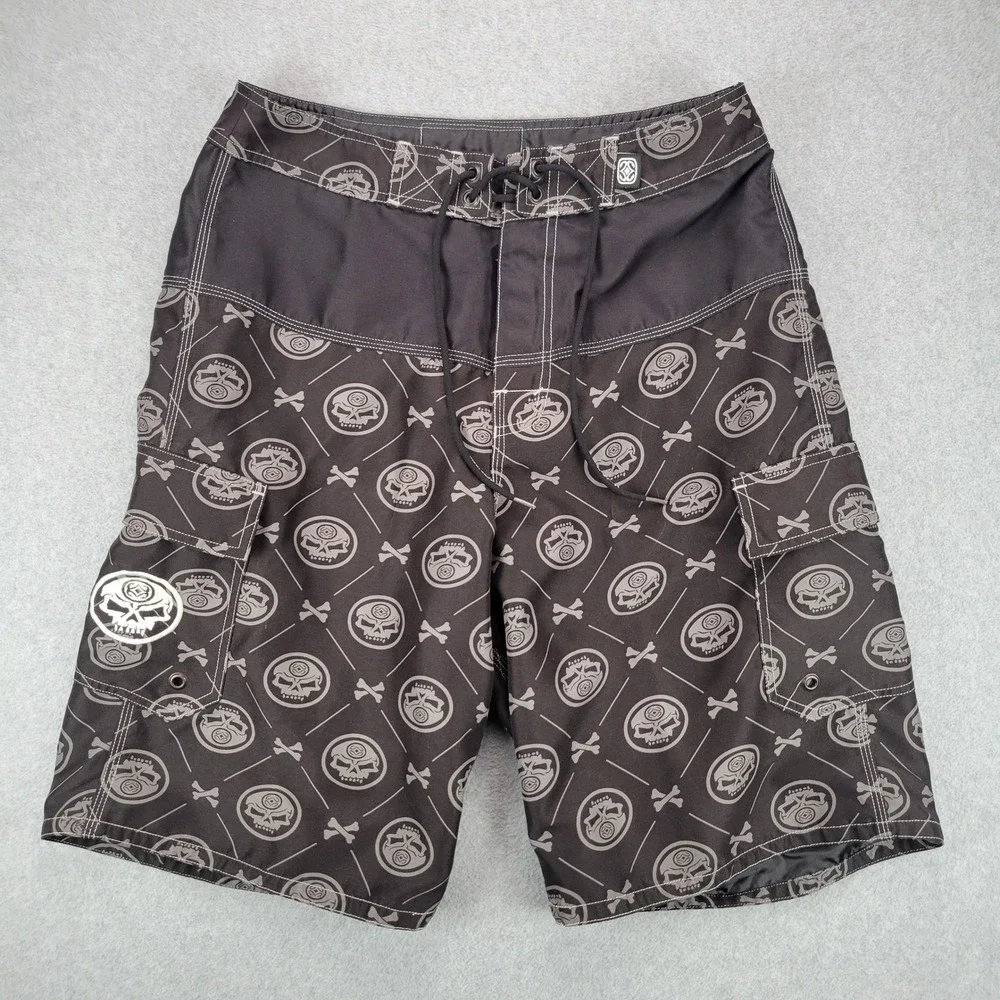 Maui Built Board Shorts Mens 32 Black Skull Crossbones Cargo Surf Trunks